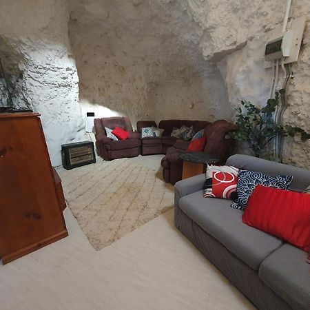 Fossickers Den Dugout Accommodation White Cliffs Exterior foto